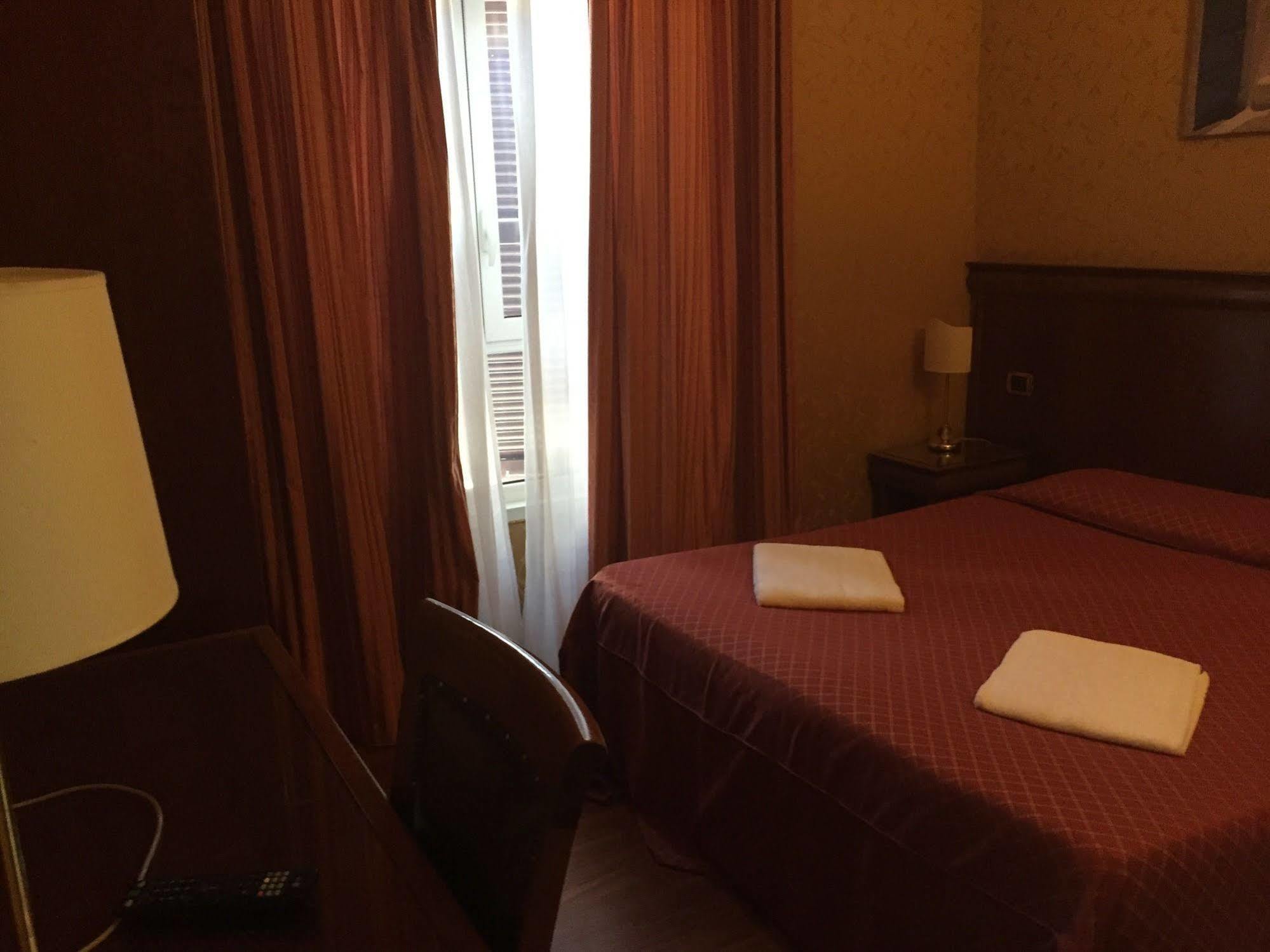 Hotel Divine Rome Roma Exterior foto