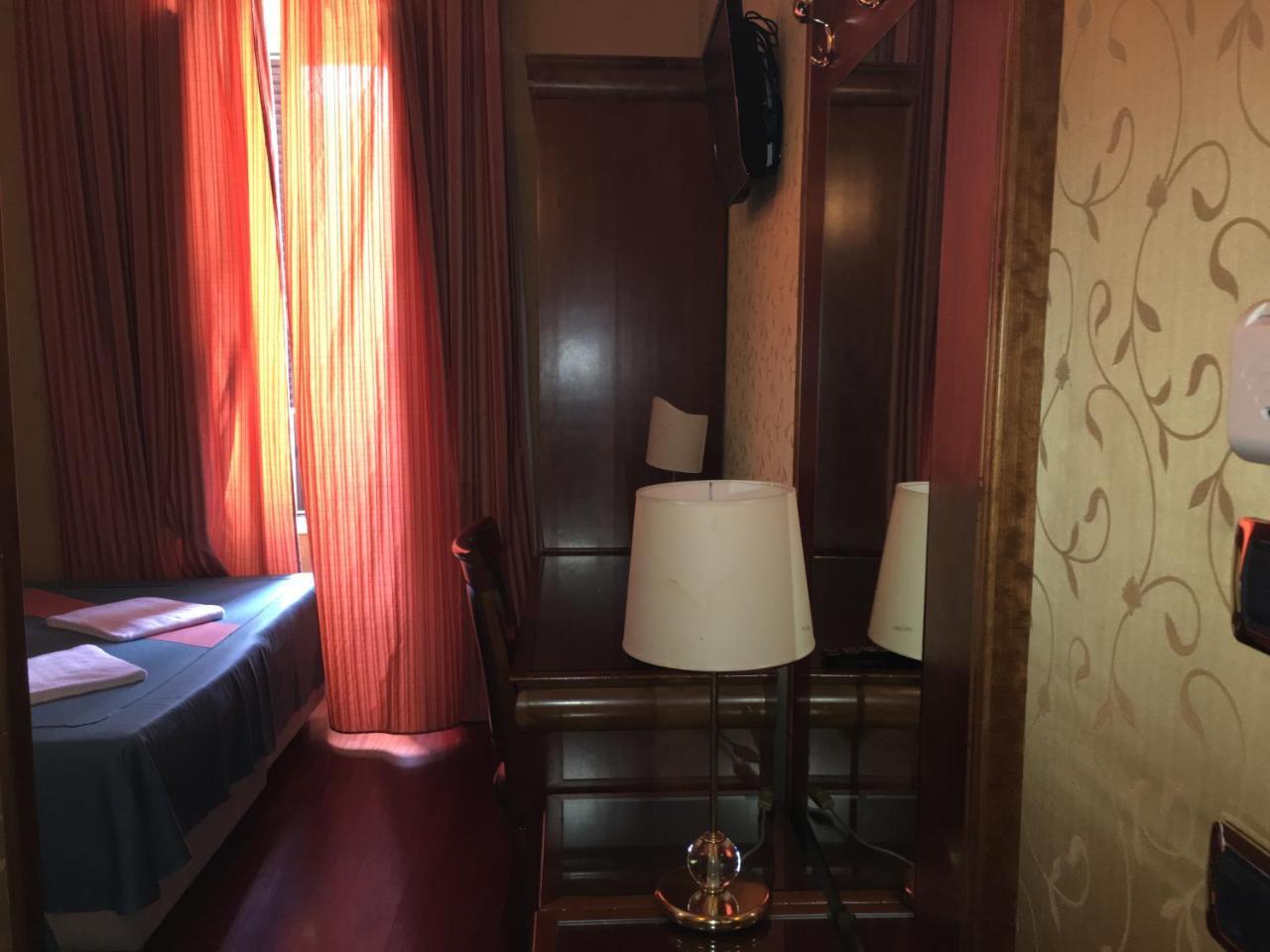 Hotel Divine Rome Roma Exterior foto